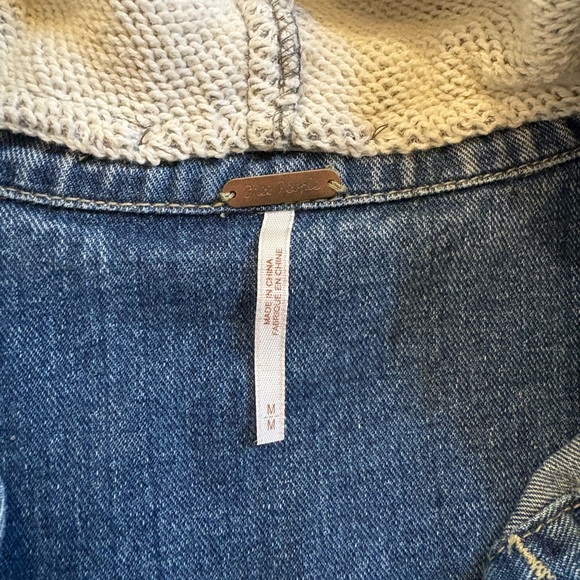 Free People Gray Denim Hooded Jacket EUC - Picture 5 of 7